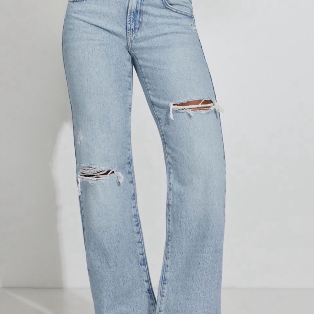 Garage Light Wash Distressed Straight Leg Jeans